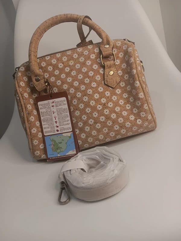 Sac à main en liège naturel fleuri – bandoulière amovible