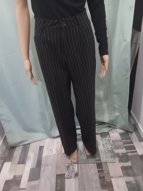 Pantalon noir rayé