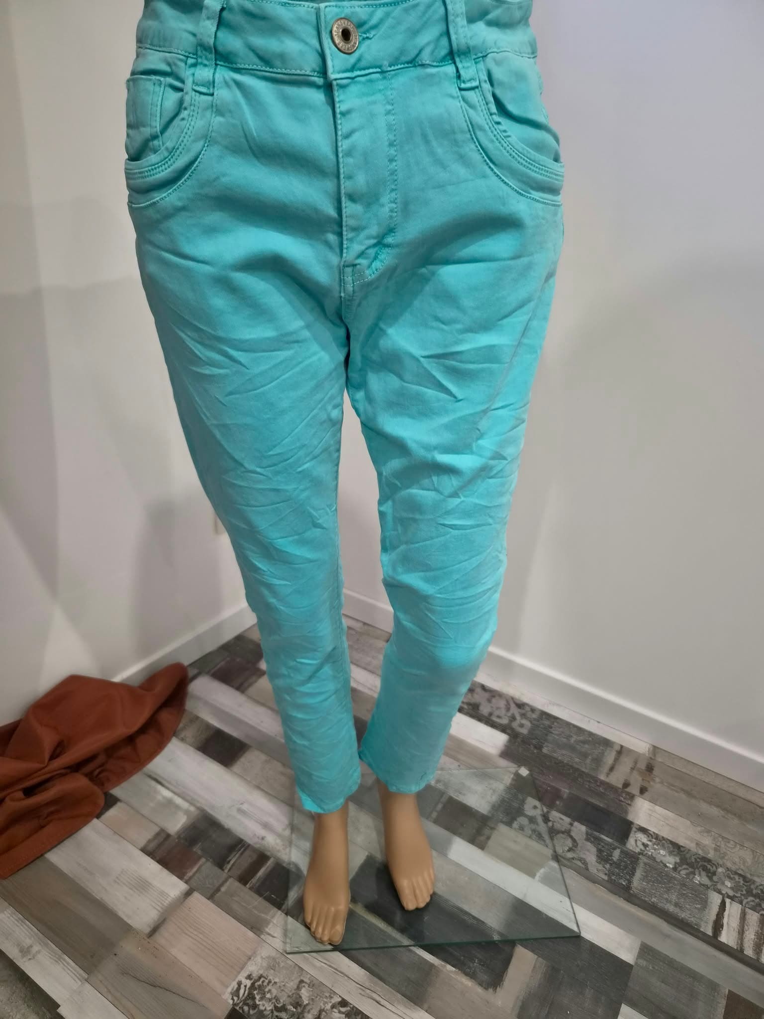 🩵 Pantalon turquoise Karostar – Taille M / 38